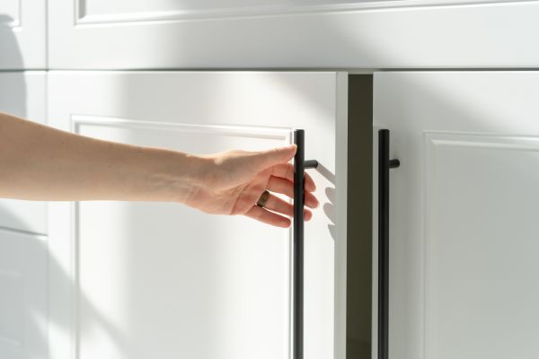 Cupboard Repair in Marshall
