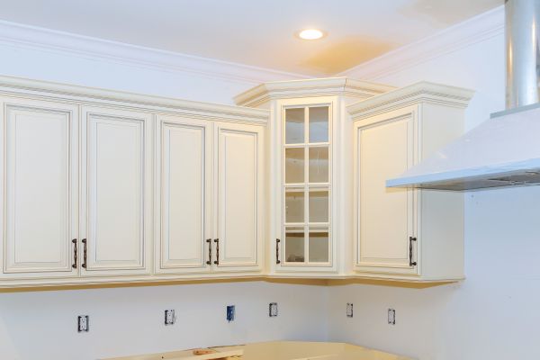 Kitchen Cabinets Repair in Marshall